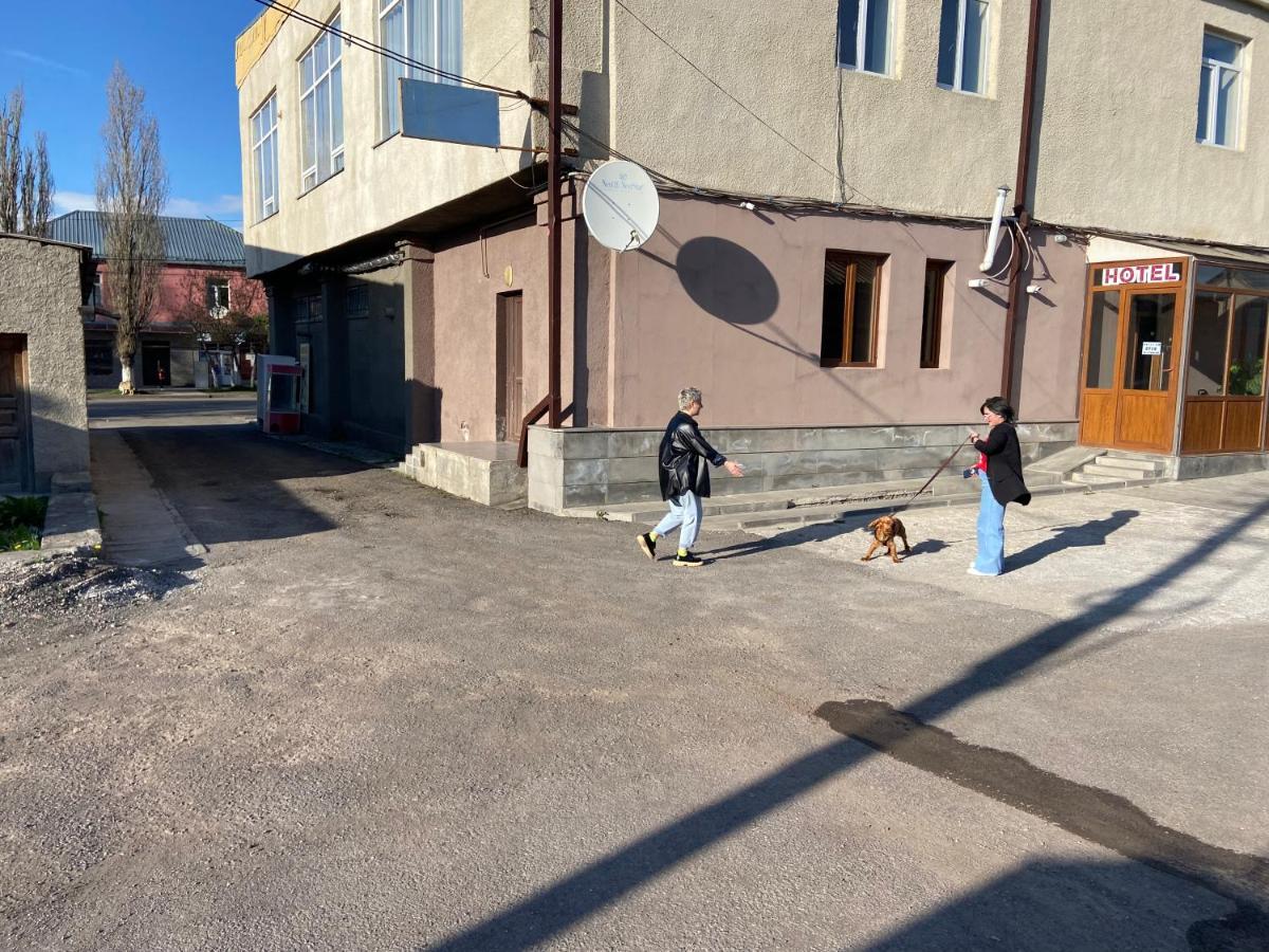 Hotel Sv Ninotsminda المظهر الخارجي الصورة